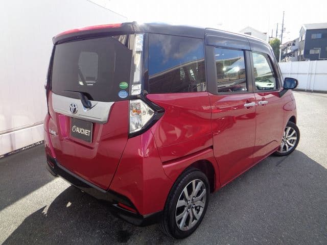 Car thumbnail 3