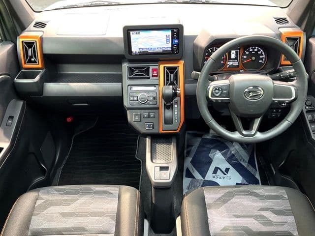 Car thumbnail 2