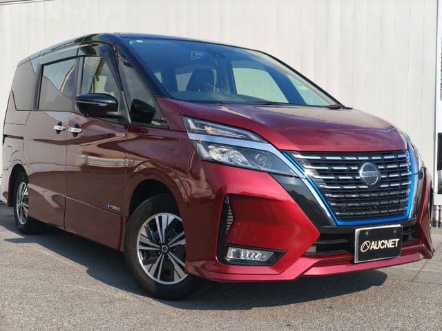 NISSAN