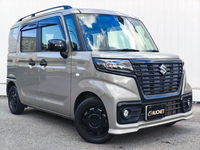 SUZUKI