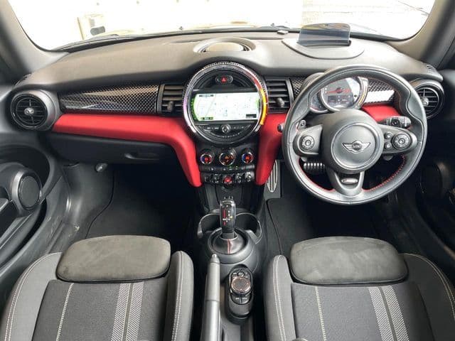 Car thumbnail 2