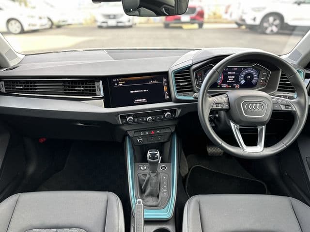 Car thumbnail 2
