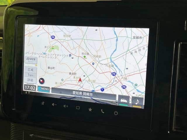 Car thumbnail 3