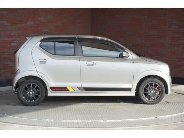 Car thumbnail 2