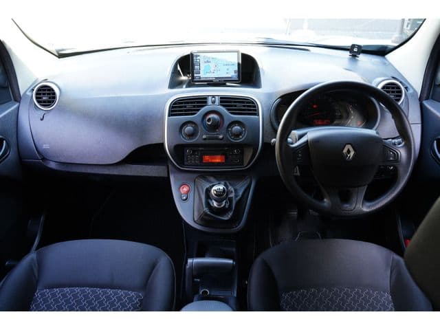 Car thumbnail 2