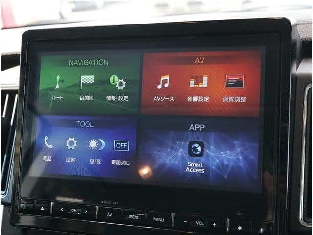 Car thumbnail 3