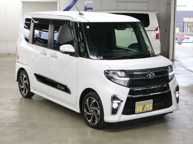 Car thumbnail 4