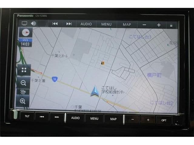 Car thumbnail 3