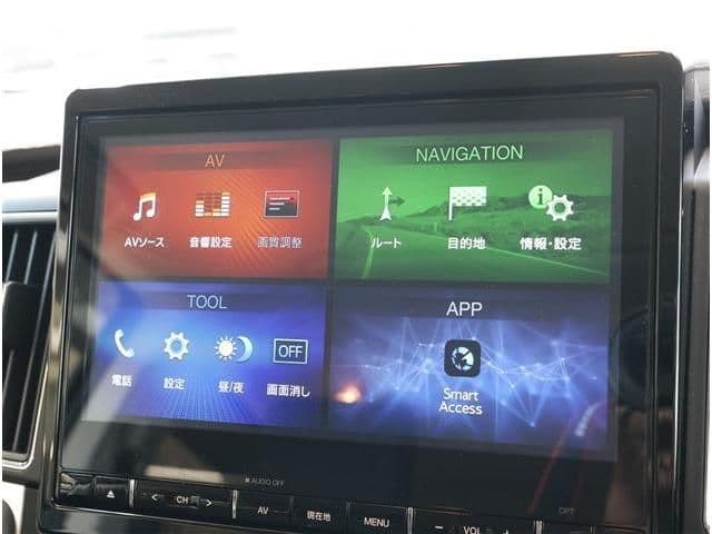 Car thumbnail 3