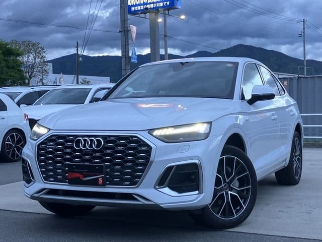 Car image 1