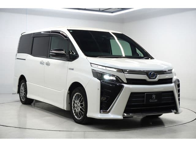 Car thumbnail 3