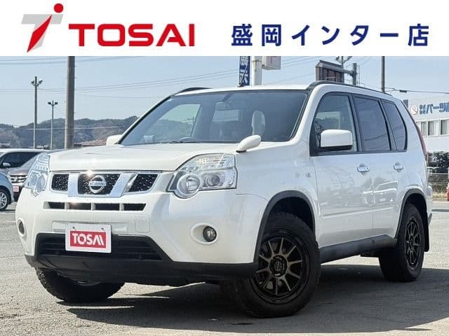 NISSAN