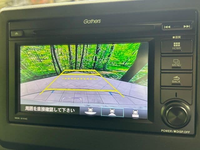 Car thumbnail 4
