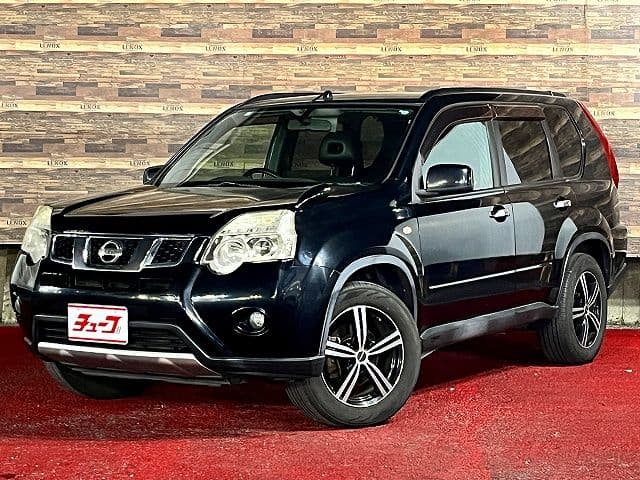 NISSAN