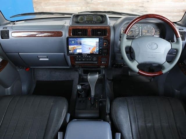 Car thumbnail 2