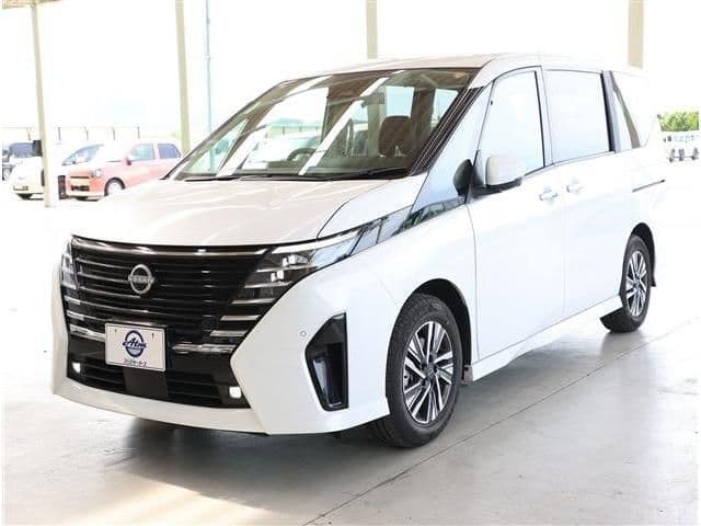 NISSAN