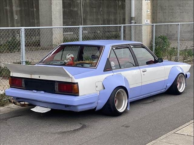 Car thumbnail 2
