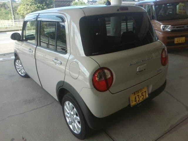 Car thumbnail 3