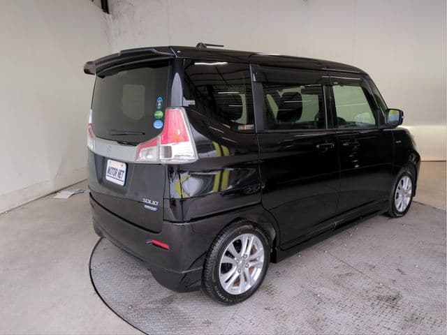 Car thumbnail 2