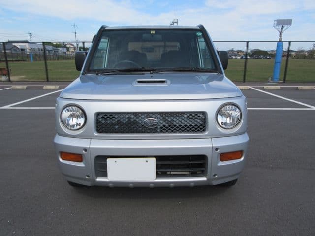 Car thumbnail 4