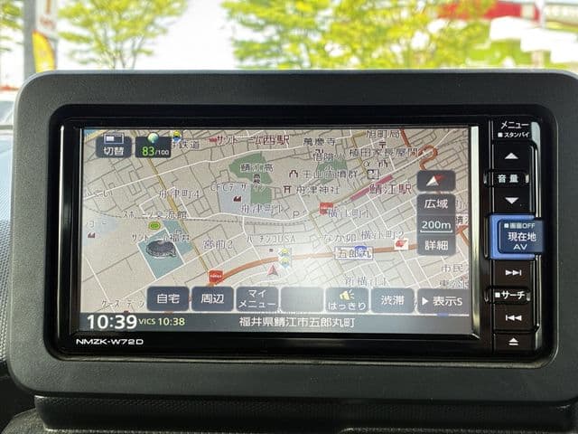 Car thumbnail 4