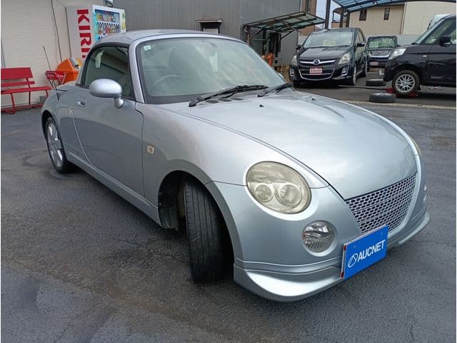 Car thumbnail 3