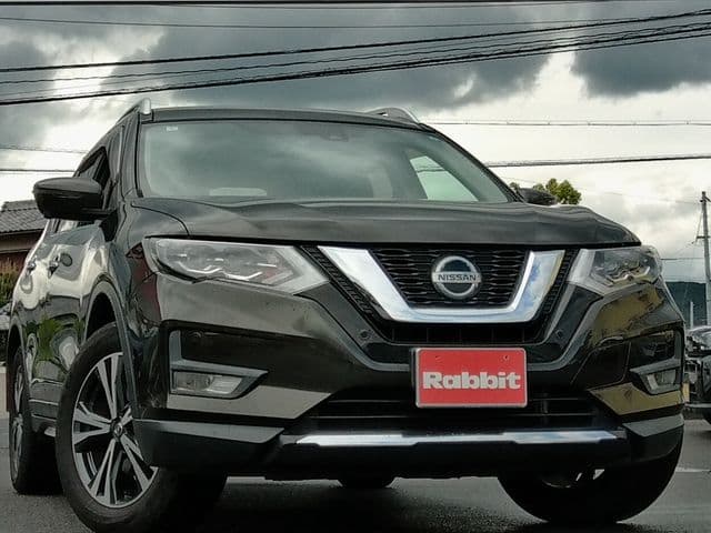 NISSAN
