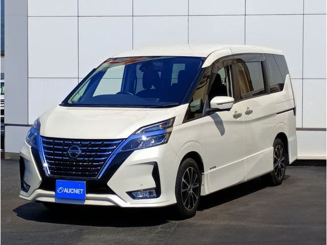 NISSAN