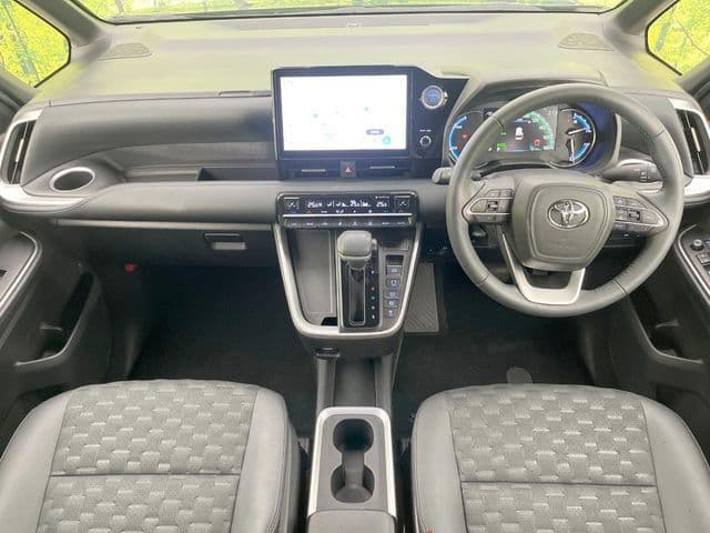Car thumbnail 2