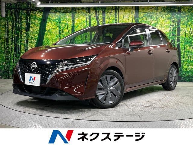 NISSAN