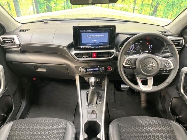 Car thumbnail 2