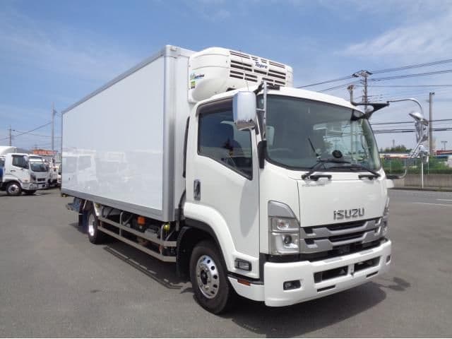 ISUZU