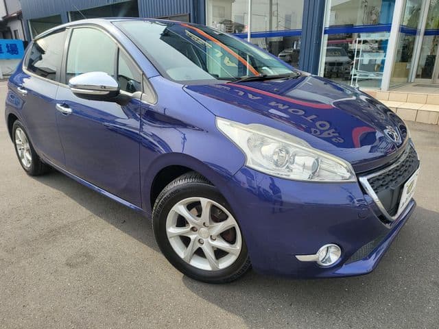 Car image 1