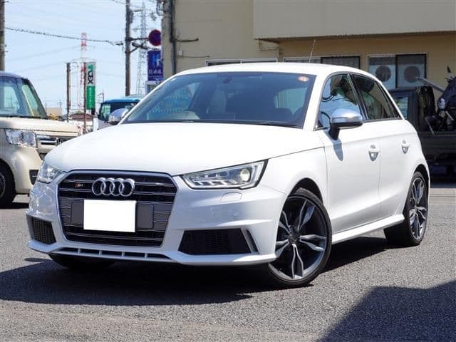 Car image 1