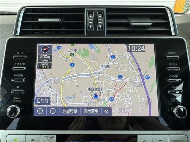 Car thumbnail 3