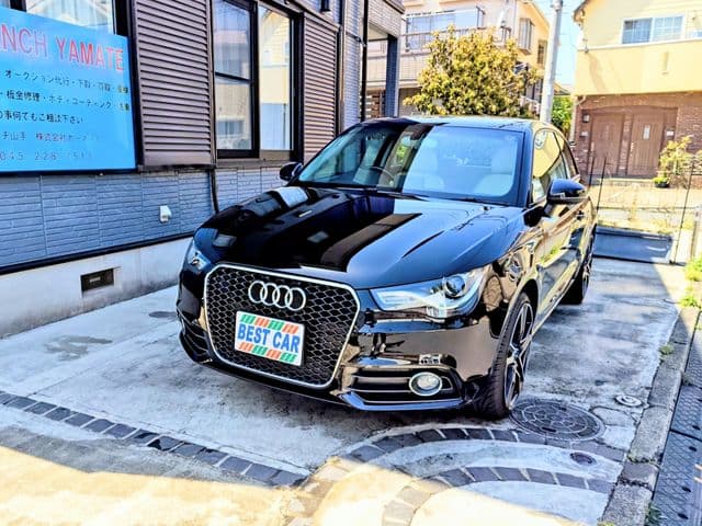 Car image 1