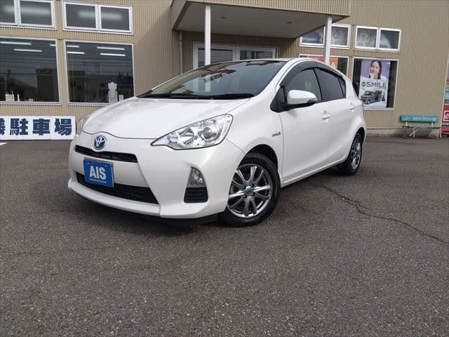 Car image 1