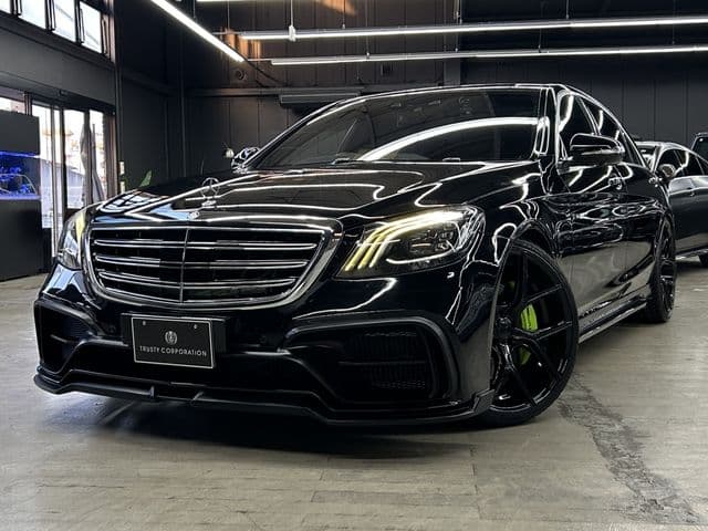 MERCEDES BENZ