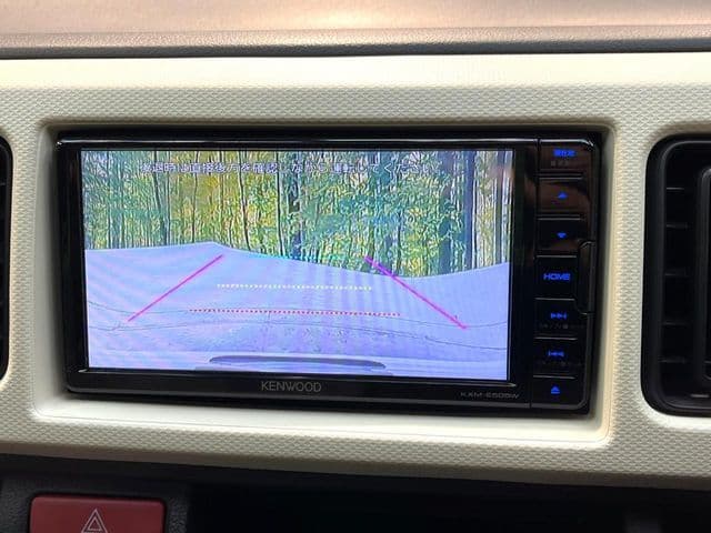 Car thumbnail 4