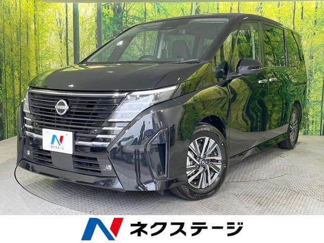 NISSAN