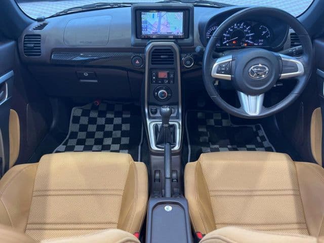 Car thumbnail 2