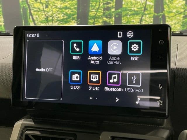 Car thumbnail 4