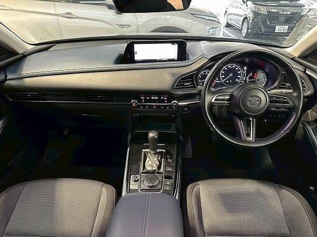Car thumbnail 3