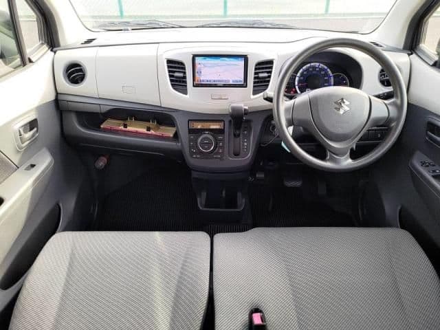 Car thumbnail 3
