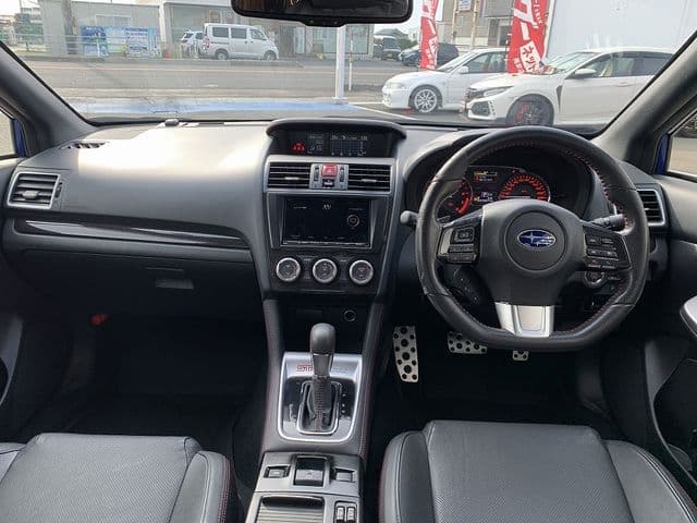 Car thumbnail 3