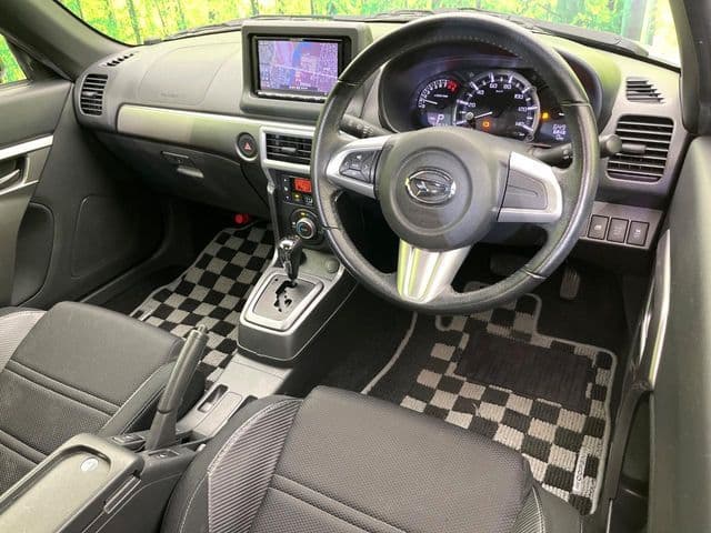 Car thumbnail 2