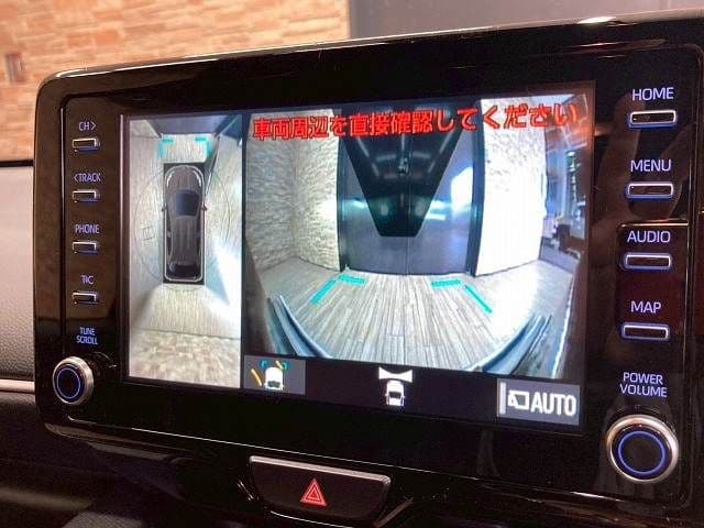 Car thumbnail 4