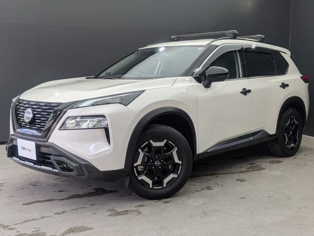 NISSAN