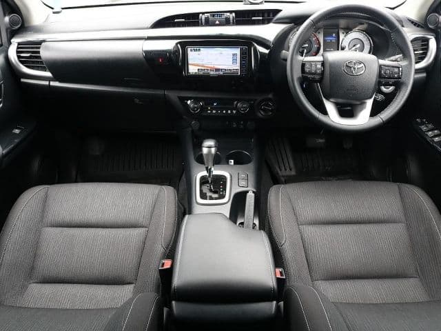 Car thumbnail 4