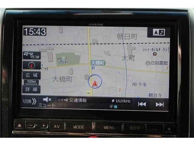 Car thumbnail 3